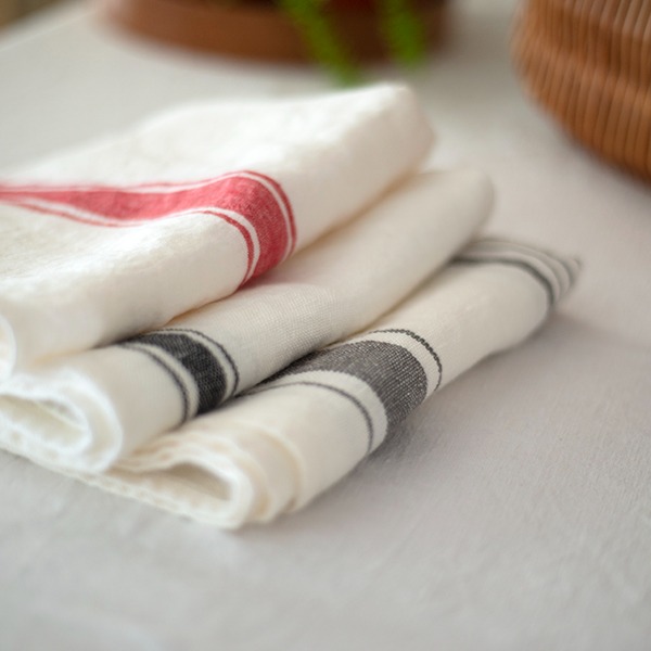 Haomy Kitchen Towel (red, navy, gray)